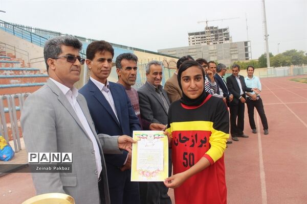 سی و یکمین دوره مسابقات قهرمانی دانش آموزان دختر مقطع متوسطه اول در رشته دو و میدانی