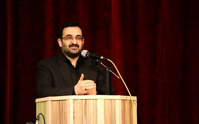 بررسی وجوه ادبی، جامعه شناسی و روان‌شناسی کارگاه نشاط برای دانش‌آموزان گیلان