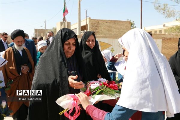 افتتاح دومین مدرسه خیری  مروست در سال 98