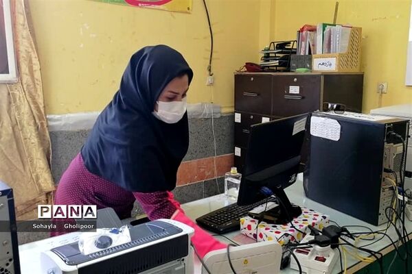 ضدعفونی مدارس شهرستان امیدیه دبیرستان حضرت آمنه (س)