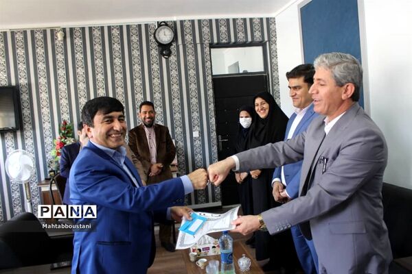 تقدیر مدیریت آموزش و پرورش دشتستان از حوزه معاونت پرورشی و تربیت بدنی