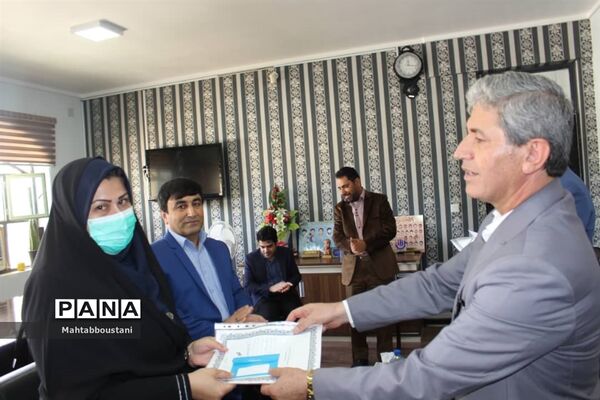 تقدیر مدیریت آموزش و پرورش دشتستان از حوزه معاونت پرورشی و تربیت بدنی