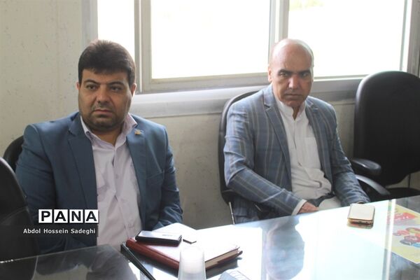 جلسه ستاد پیشگیری ازشیوع بیماری  کرونا در اداره کل آموزش و پرورش استان بوشهر