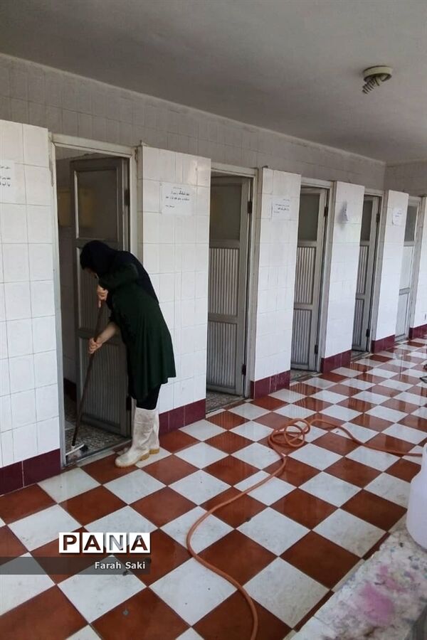 گندزدایی دبیرستان تشکیلاتی دخترانه پاینده در اهواز