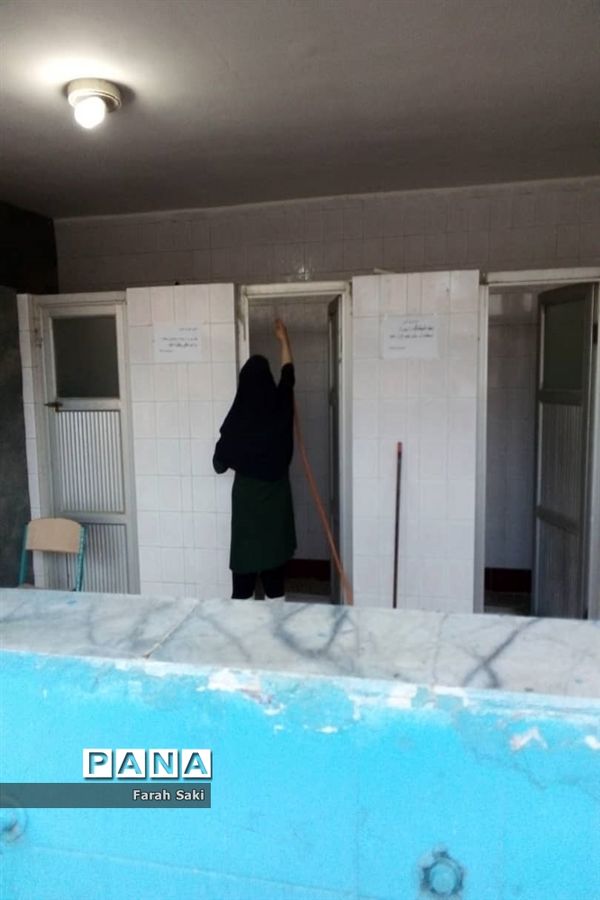 گندزدایی دبیرستان تشکیلاتی دخترانه پاینده در اهواز