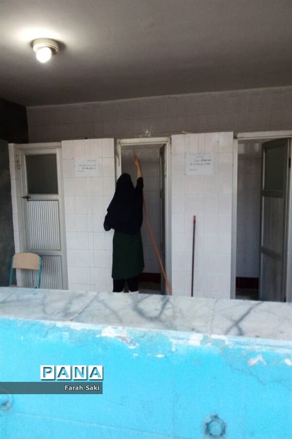 گندزدایی دبیرستان تشکیلاتی دخترانه پاینده در اهواز