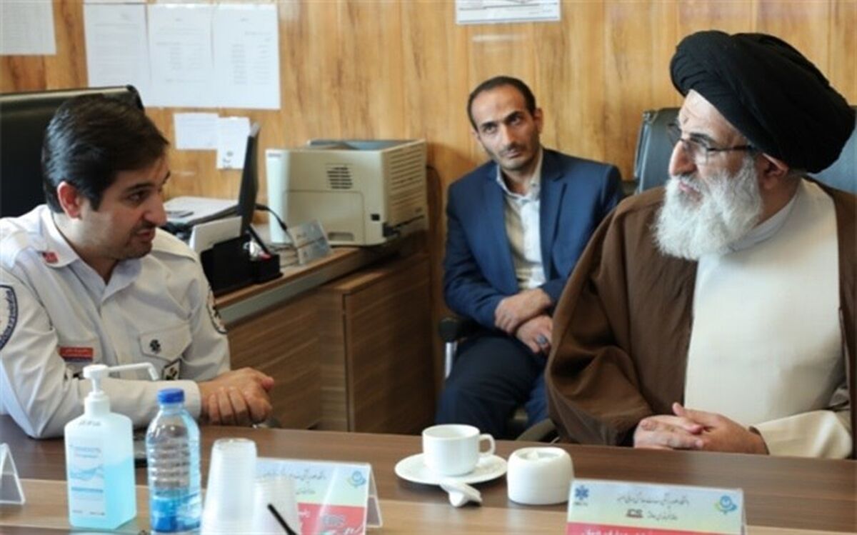 آیت الله حسینی همدانی : دستگاه قضایی با محتکران اقلام بهداشتی قاطعانه برخورد کند