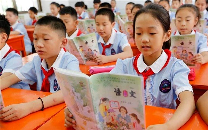 شگرد جالب دانش آموزان چینی برای رهایی از درس آنلاین!