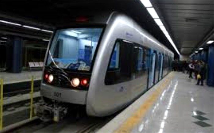 اختصاص غرفه‌های رایگان به تولیدکنندگان مواد ضدعفونی و شوینده در ایستگاه‌های مترو