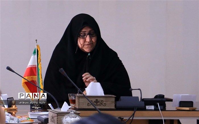 سید مومن: قرنطینه خانگی، فرصتی برای کنارهم بودن اعضای خانواده است