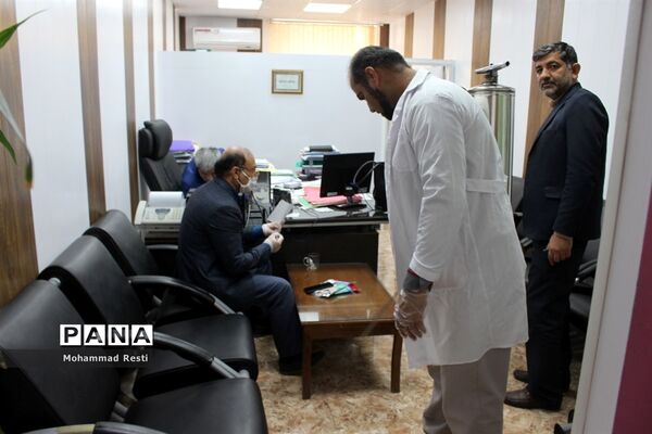 ضد عفونی و گند زدایی  واحدها و بخش‌های مختلف اداره کل آموزش و پرورش و سازمان دانش آموزی  استان بوشهر