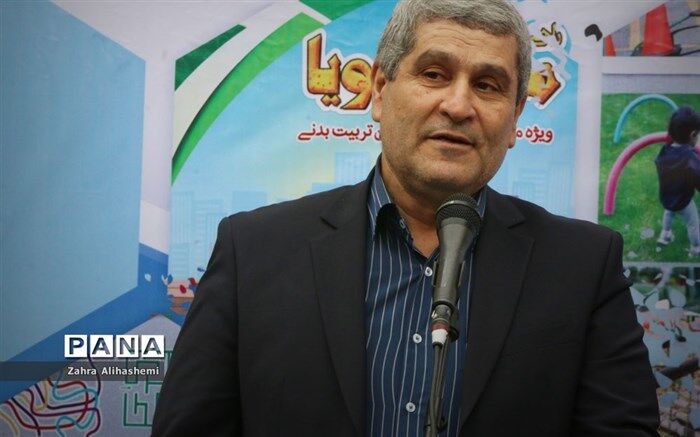 حمیدی: سناریوهای مختلف آموزشی برای پیش گیری و کنترل ویروس کرونا تا پایان سال تحصیلی بررسی‌ خواهد شد