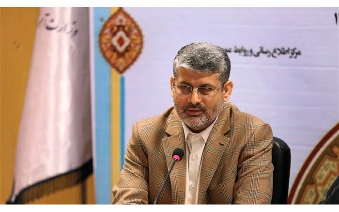 باقرزاده: از ورود کنترل نشده موسسات غیردولتی به فضای آموزشی دانش‌آموزان مراقبت کنیم