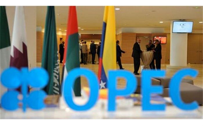 نواک: از اول آوریل هیچ الزامی برای کاهش تولیدات نفت وجود ندارد