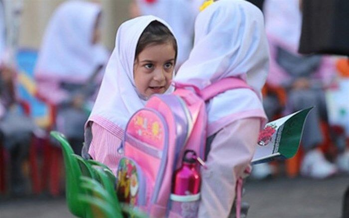 پایش وزن کیف و کوله دانش‌آموزان