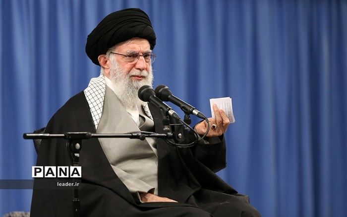 حوادث اخیر به ما خبر می‌دهد، پدیده‌ای یکتا در آینده تاریخ در راه است