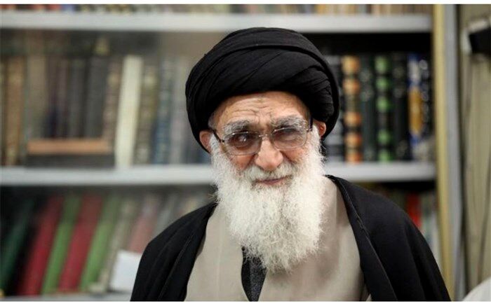 امام جمعه ورامین:  مسئولین در جهت تحقق شعار سال (جهش تولید) تلاش خود را مضاعف کنند