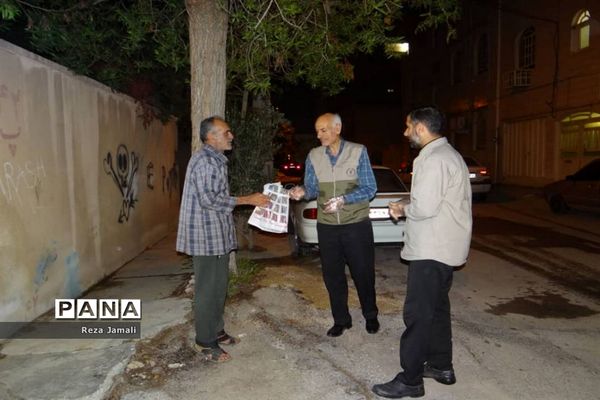 توزیع بسته های بهداشتی در بوشهر