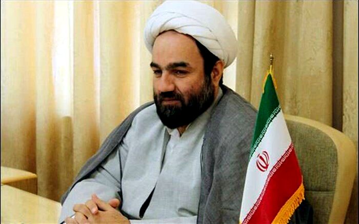 امام جمعه زاهدان: باید از ظرفیت های استان در راستای جهش تولید استفاده کرد