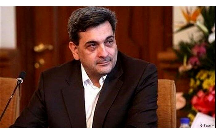 ایران همزمان با دو ویروس کرونا و تحریم می جنگد