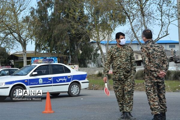 کنترل مسافران در ورودی شهرستان فریدونکنار