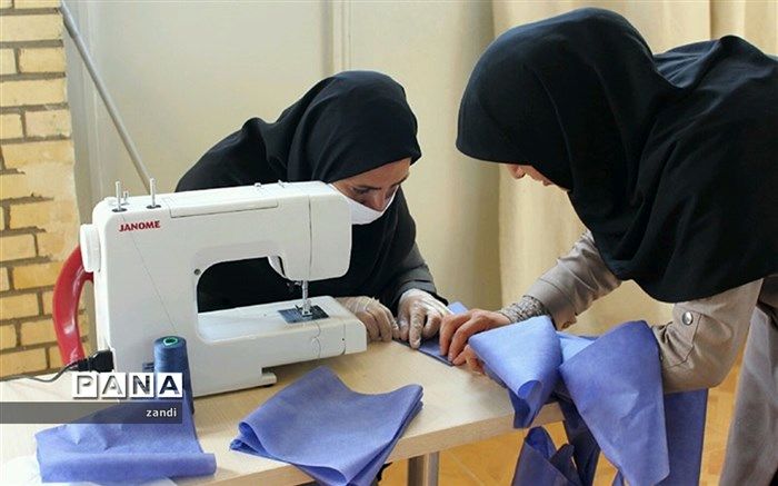 تولید و توزیع رایگان۶ هزار لباس پرستاری و 180هزار ماسک از سوی کانون‌های فرهنگی تربیتی