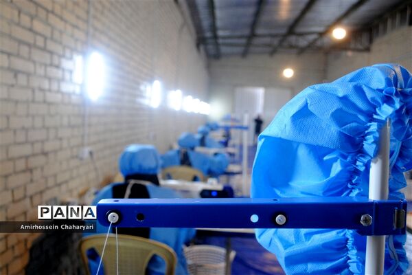 کارگاه تولید ماسک و گان محافظتی در تایباد