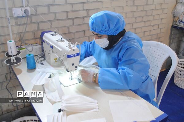کارگاه تولید ماسک و گان محافظتی در تایباد