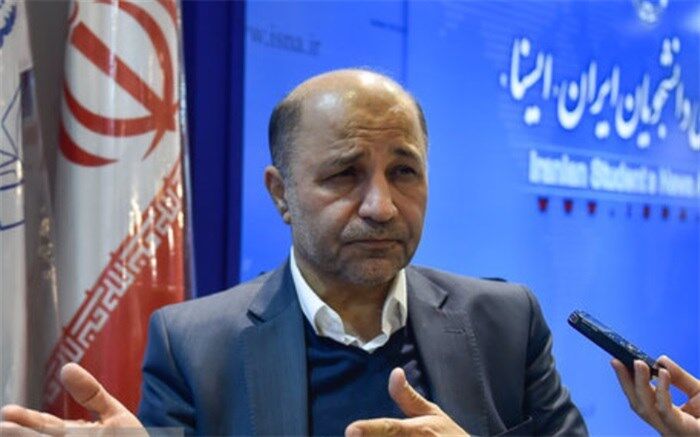 کنترل تورم و ثبات قیمت‌ها در اولویت کار مجلس یازدهم باشد