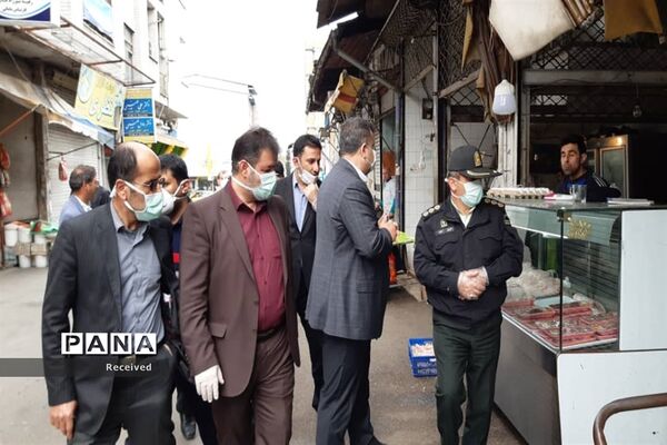 بازدید استاندار از اجرای فاصله‌گذاری اجتماعی در قائم شهر