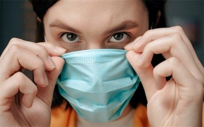 ۱۰ اشتباه هنگام استفاده از ماسک