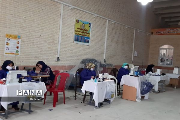 تولید ماسک و محلول ضدعفونی در مدارس فارس