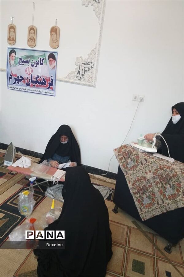 تولید ماسک و محلول ضدعفونی در مدارس فارس