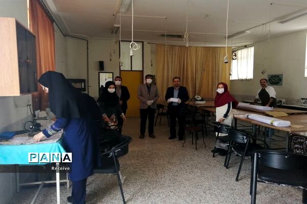 تولید ماسک و محلول ضدعفونی در مدارس فارس