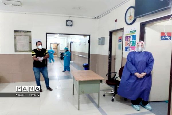 کارگاه تولید ماسک های طلقی (شیلد)  جهت استفاده کادر پزشکی شهرستان امیدیه