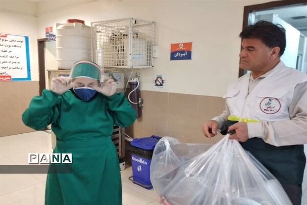 کارگاه تولید ماسک های طلقی (شیلد)  جهت استفاده کادر پزشکی شهرستان امیدیه