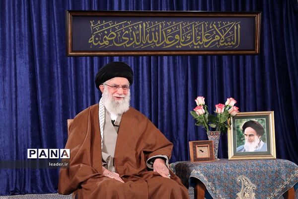 سخنرانی تلویزیونی  رهبر انقلاب اسلامی به مناسبت ولادت حضرت امام زمان(عج)