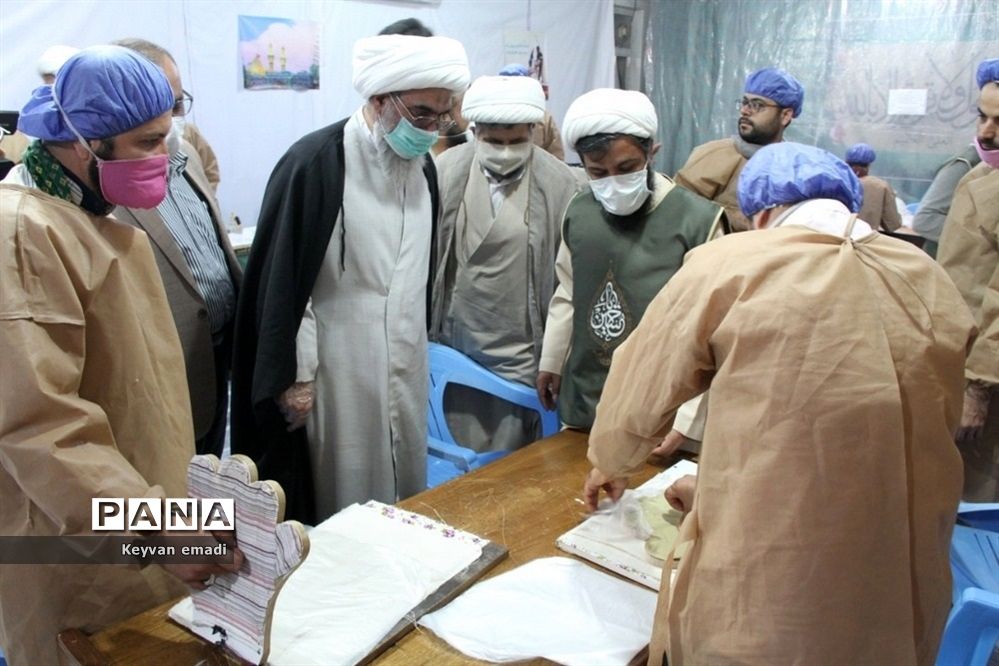 بازدید نماینده ولی فقیه در استان و امام جمعه بوشهر از کارگاه‌های مردمی تولید اقلام بهداشتی