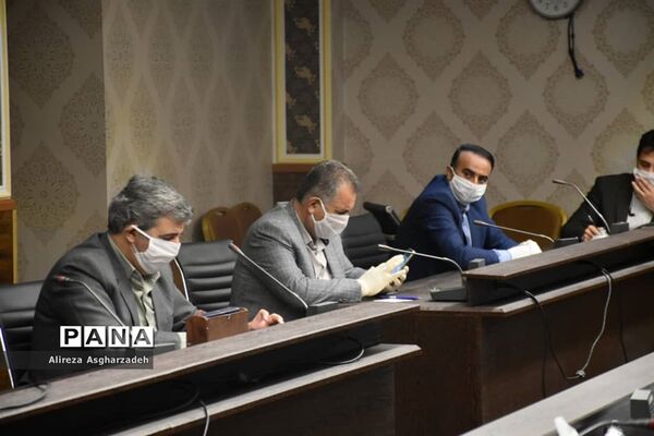 جلسه ساماندهی کارگران غیربومی در فرمانداری بابلسر