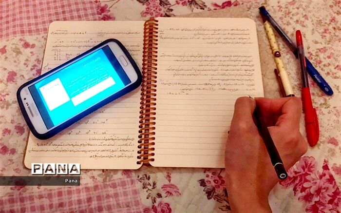 ایران جزو 10 کشور برتر در دنیا در ارائه آموزش‌های مجازی به دانش‌آموزان