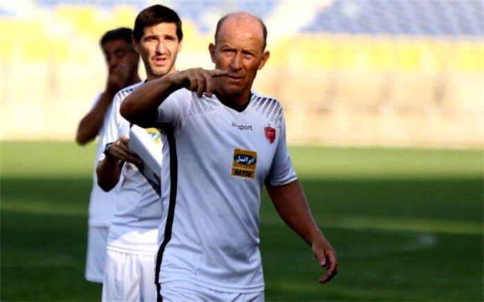 سرمربی سابق پرسپولیس به یک قدمی نیمکت امارات رسید
