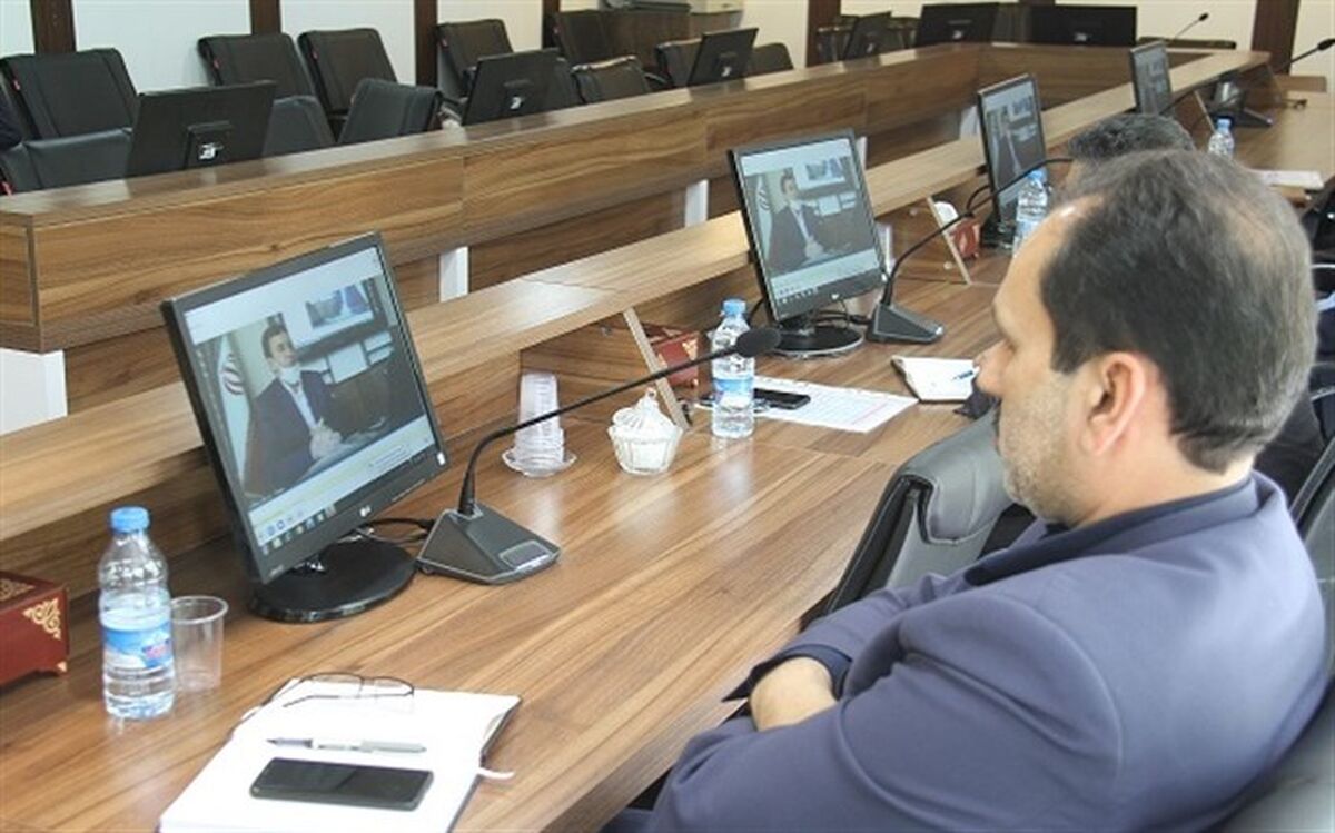 مدیران مدارس و اولیا دانش آموزان در اسرع وقت نسبت به ثبت سفارش کتب درسی اقدام کنند