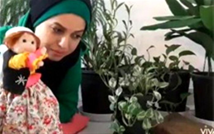 گفتگوی عروسک راز با جانایش