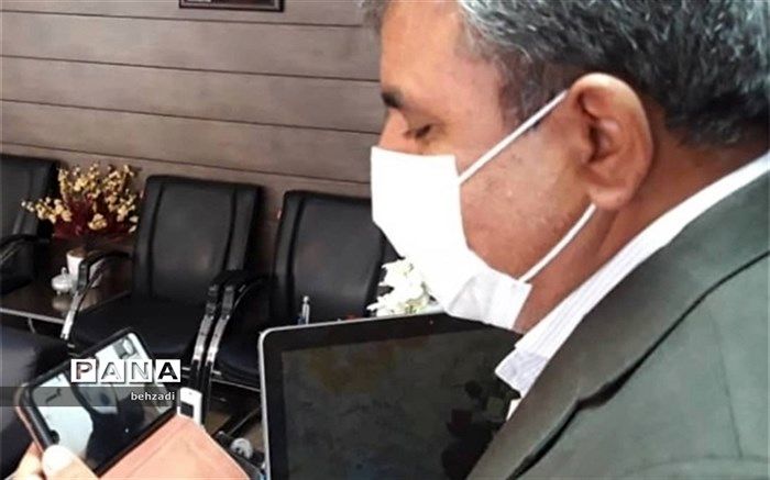 مدیرکل آموزش و پرورش استان کرمان از فرهنگی مبتلا به کرونا عیادت کرد