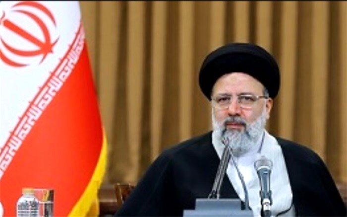 رئیسی: وضع دلارهای پرداختی در خصوص گزارش دیوان محاسبات باید شفاف شود