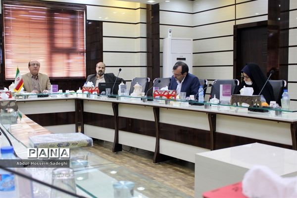 نشست خبری مدیرکل آموزش و پرورش استان بوشهر