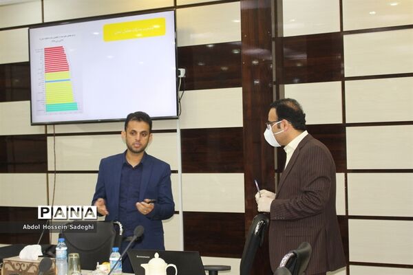 نشست خبری مدیرکل آموزش و پرورش استان بوشهر