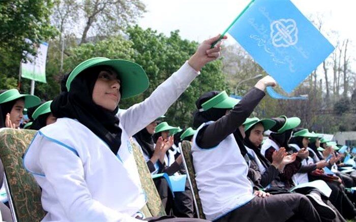 آغاز هفته سلامت دانش‌آموزان کشور با شعار حمایت همگانی از مدافعان سلامت