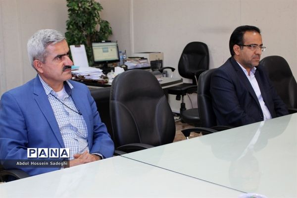 جلسه معارفه رئیس  اداره  مشاوره تربیتی و تحصیلی آموزش و پرورش استان بوشهر