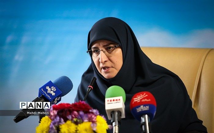 حکیم‌زاده: امتحانات پایان سال مدارس در زمان مقرر برگزار می‌شود